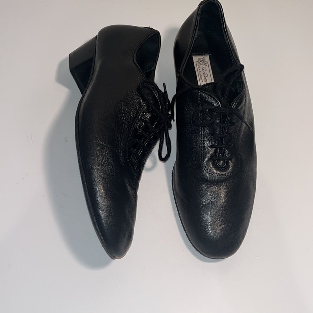 Vintage Werner Kern black soft supple leather 1.5” dance shoes